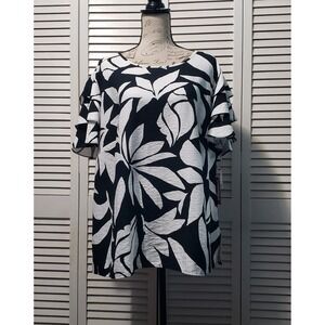 Vince Camuto Ruffled Short Sleeve Top Women's 2X Black White Floral Print Blouse